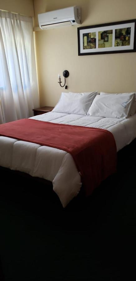 Hotel Sol Colonia كولونيا ديل ساكرامينتو المظهر الخارجي الصورة