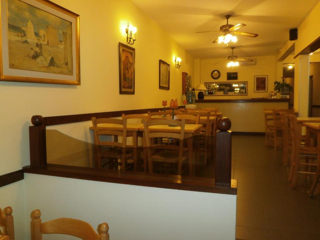 Hotel Sol Colonia كولونيا ديل ساكرامينتو المظهر الخارجي الصورة