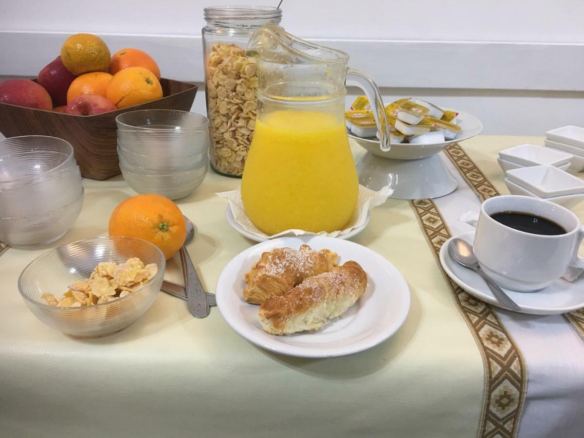 Hotel Sol Colonia كولونيا ديل ساكرامينتو المظهر الخارجي الصورة